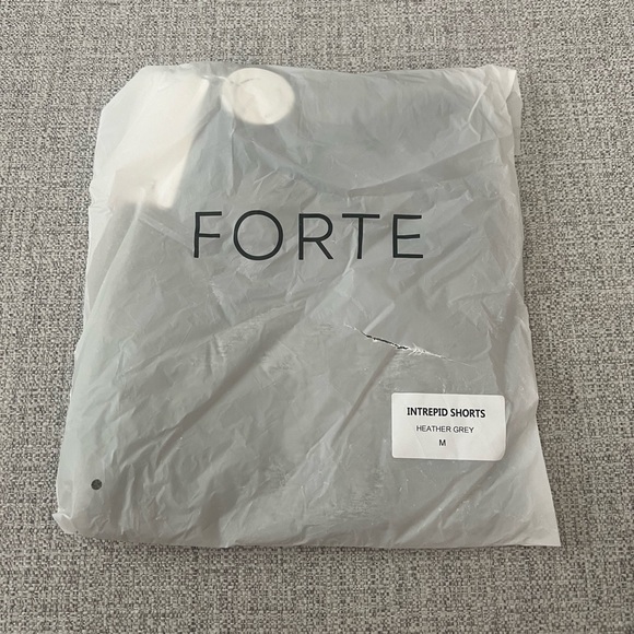 Forte Intrepid Shorts - M - Picture 2 of 4